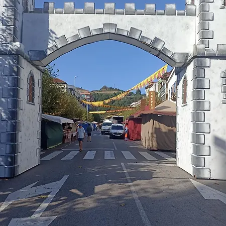 Centrico Zona Marques De Comillas 8 * Laredo