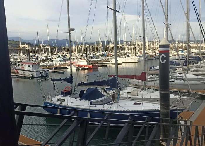 Apartmán Centrico Zona Marques De Comillas 8 *